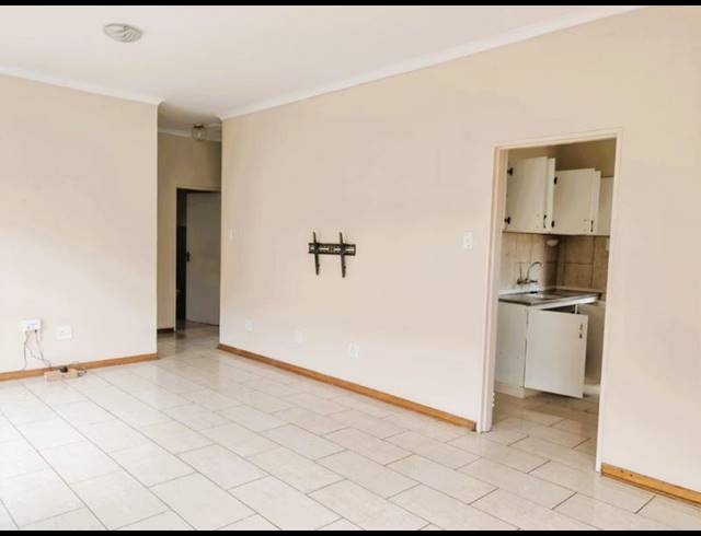 3 BEDROOM PROPERTY TO RENT IN ANNADALE